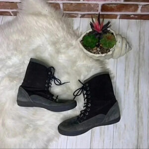Rare Seavees black gray suede combat boot lace 8.5